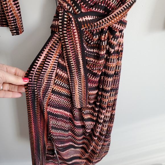 NWT Le Chateau Dress - Picture 5 of 5